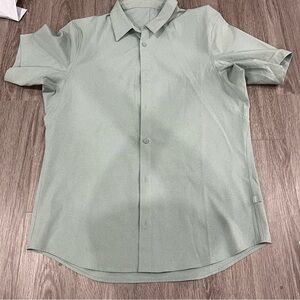 Lululemon Men's Light Green Short Sleeve Button Down Shirt Sea Salt M